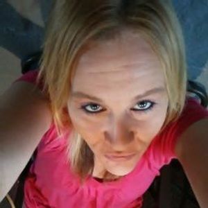 Meet your Posher, Kendra